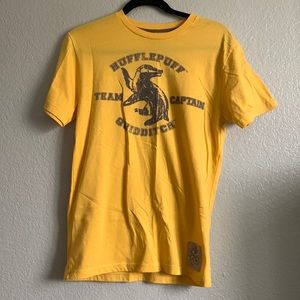 The Wizarding World of Harry Potter Universal Studios Hufflepuff T-shirt